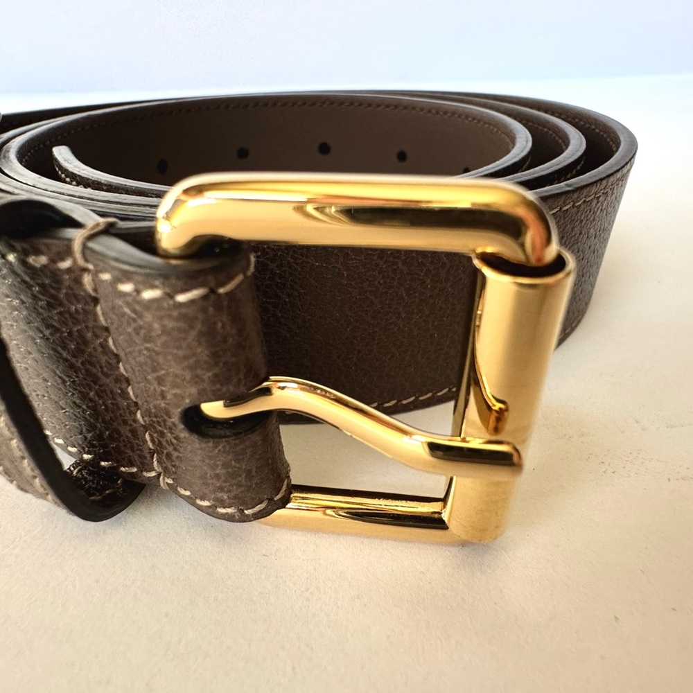Gucci Belt Bag with Monogram Canvas and Leather Trim - Picture 15 of 17